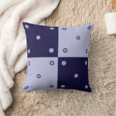 インディゴブルーとライトブルーのパッチワークとサークル クッション (ブランケット)