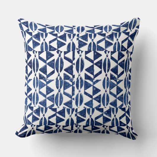 インディゴブルーブロックプリントトライバルピロー クッション (正面)