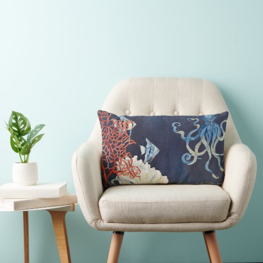 インディゴ海ビーチ熱帯魚の水の色のサンゴ ランバークッション (椅子)