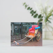 インドのコルカタ(カルカッタ)で手引き人力車 ポストカード (スタンド正面)