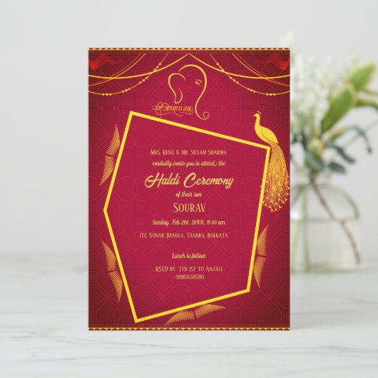 インドのヒンズー教の花婿のハルディ式で、ペアカックのテーマ 招待状 (スタンド正面)