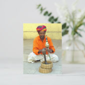 インドのヘビの魅力 ポストカード (スタンド正面)