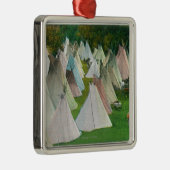 インドの村およびペンドルトンの眺め メタルオーナメント (右)