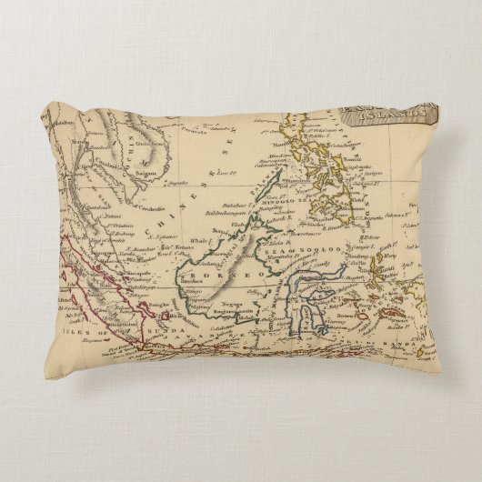 インドの東の島 アクセントクッション (正面)