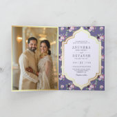 インドの結婚式のためのスミレ色の花柄QRコードデザイン 招待状 (内部)