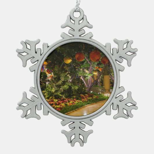 インドアガーデンウィンアトリウムラスベガス#2オーナメント スノーフレークピューターオーナメント (正面)