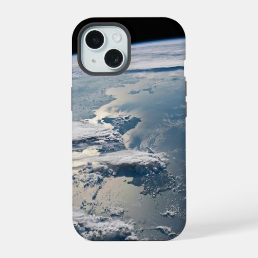 インドネシアのスマトラ島周辺の雲景 iPhone 15ケース (裏面)