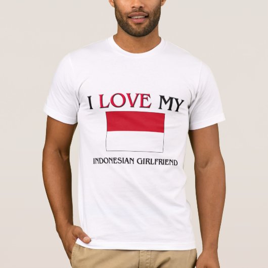 インドネシア人の彼女が好き Tシャツ (正面)