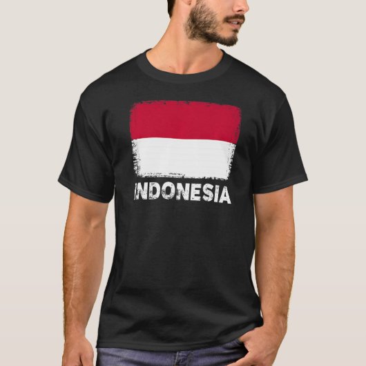 インドネシア国旗のサポートインドネシア人女性Me Tシャツ (正面)