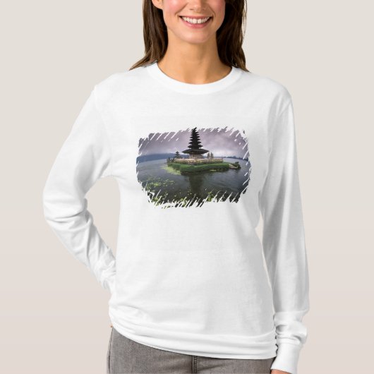 インドネシア バリ ウルンダヌ寺院 Tシャツ (正面)