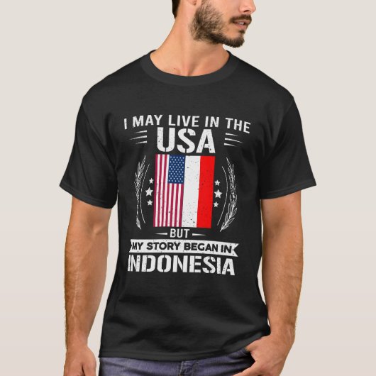 インドネシ誇りを持ったアとアメリカ国旗 Tシャツ (正面)