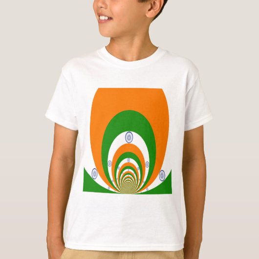 インド国旗の色万華鏡のように千変万化するパターン Tシャツ (正面)