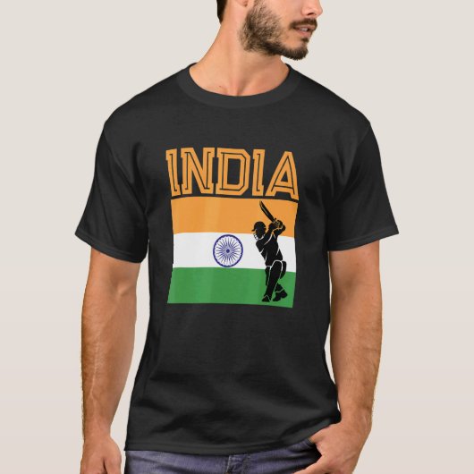 インド国旗誇りを持ったインディアンクリケット選手グラフィック Tシャツ (正面)