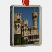 インド、カルナタカ、バンガロール：バンガロールパレス メタルオーナメント (右)