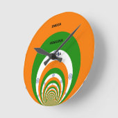 インド・ハクナ・マタタ ラウンド壁時計 (傾斜)