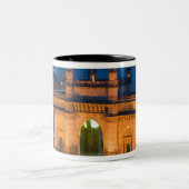 インド、ムンバイ（ボンベイ）:インドの玄関口/ ツートーンマグカップ (中央)