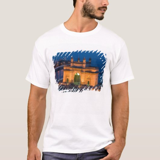 インド、ムンバイ(ボンベイ):インドの門 / Tシャツ (正面)