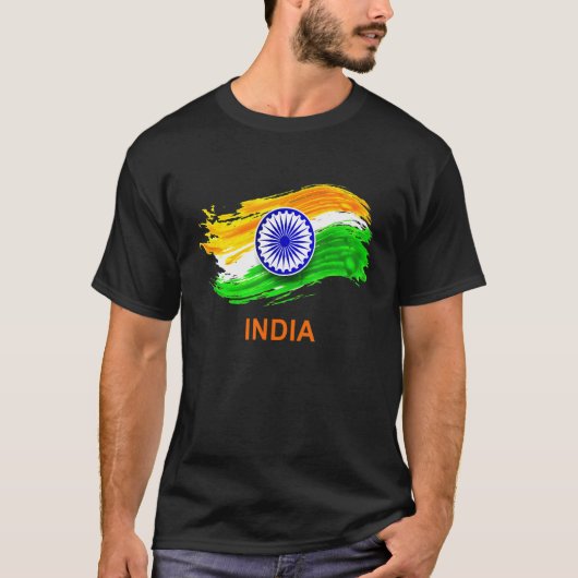 インド+ Bharat +インドの旗を振っている Tシャツ (正面)
