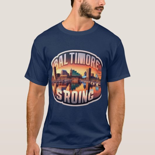 インナーハーバー セレニティ: ボルチモア ストロング Tシャツ (正面)