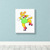 インラインスケート付きインラインスケーターとしての犬 キャンバスプリント (インサイチュ (ウッドフロア))