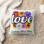イン開花 – 愛とスクエアフローラブーケ クッション (ブランケット)