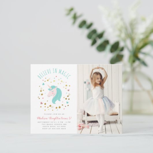 イン魔法金ゴールドスターズユニコーンフォト誕生日 インビテーションポストカード (スタンド正面)