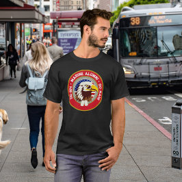 イーグルエンブレムUSA国旗 | DD 214 Marineの卒業生 Tシャツ