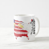 イーグルズオーバーアメリカ色彩の鮮やか国旗コーヒーマグ コーヒーマグカップ (正面右)