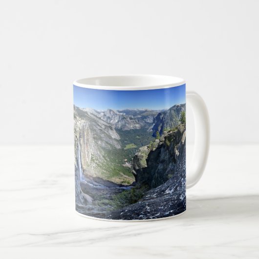 イーグルタワーのヨセミテ滝 – ヨセミテ コーヒーマグカップ (正面右)