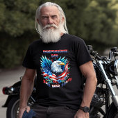 イーグル威厳のあるソアリング独立記念日 Tシャツ