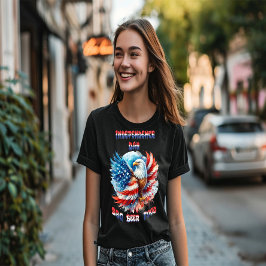 イーグル威厳のある愛国的プライド独立記念日 Tシャツ