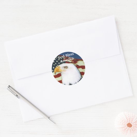 イーグル旗と神の祝福アメリカ ラウンドシール (封筒)