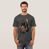イーグル・バーサス・スネーク レトロタトゥー 面白いデザイン Tシャツ (正面フル)