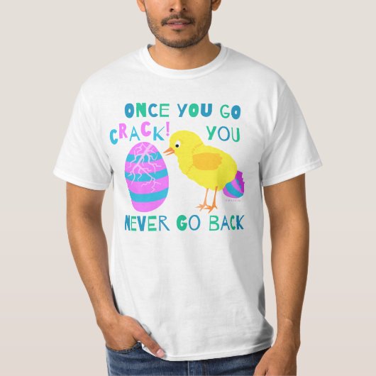 イースおもしろいター雛卵割れ漫画のユーモア Tシャツ (正面)