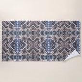 イースタンダイヤモンドバックガラガラデザイン  ビーチタオル (正面)
