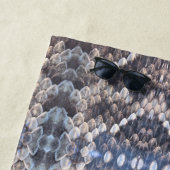 イースタンダイヤモンドバックガラガラデザイン  ビーチタオル (インサイチュ)