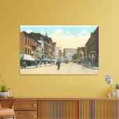 イースタンビューオブコート通りfrom Water通り キャンバスプリント (インサイチュ (リビング))