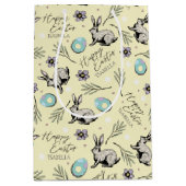 イースターおめでとう パステルイエローのウサギ ミディアムペーパーバッグ (正面)