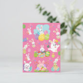イースターおめでとう - 面白いうさぎと卵のパターン ポストカード (スタンド正面)
