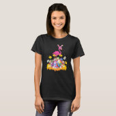 イースターおもしろい卵かわいいフラミンゴ鳥イースター日曜日 Tシャツ (正面フル)
