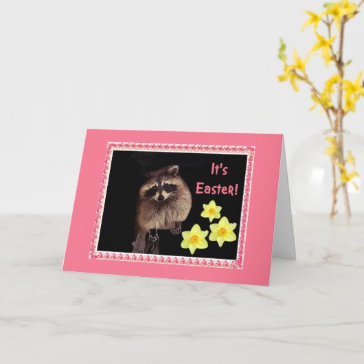 イースターだ!みんなにおすそ分けのラクーンカード カード (黄色い花)