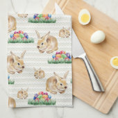 イースターのウサギおよびカラフルの卵 キッチンタオル (四つ折り)
