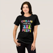 イースターのウサギと仲間たち　キュートな女性向けデザイン トライブレンドＴシャツ (正面全面)