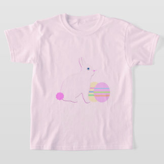 イースターのウサギと卵の幸せ Tシャツ