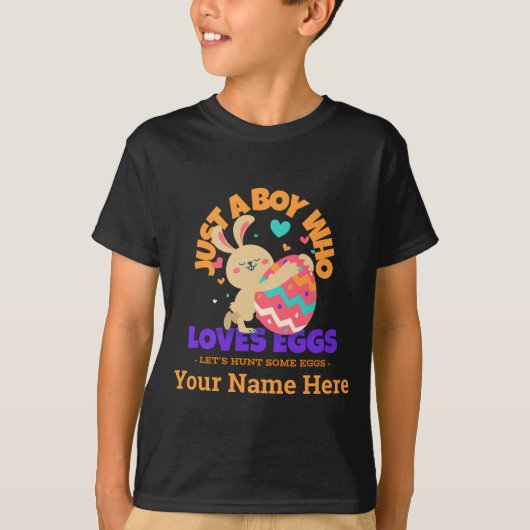 イースターの卵が好きな男のおもしろい子 Tシャツ (正面)