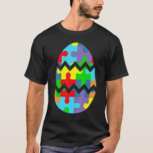 イースターの卵のパズルで自閉症の理解を深めよう Tシャツ (正面)
