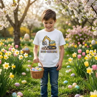 イースターの卵掘りショベル 男の子デザイン Tシャツ