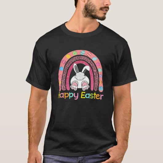 イースターの日の虹と卵とイースターバニー。ハップ Tシャツ (正面)