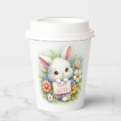 イースターの看板を掲げるかわいいイースターバニー 紙コップ (正面)