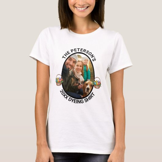 イースターの駄洒落 | オーダーメイド 2025 家族写真 染めシャツ Tシャツ (正面)